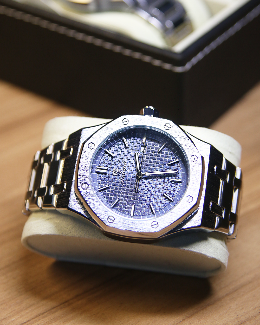 Poedagar KingRoyal® Men's Watch